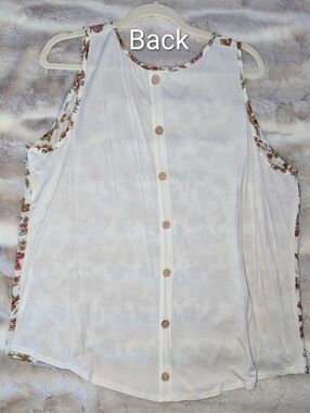 Fortune+Ivy Floral Sleeveless Blouse XXL Boho Tank Top Faux Button Back